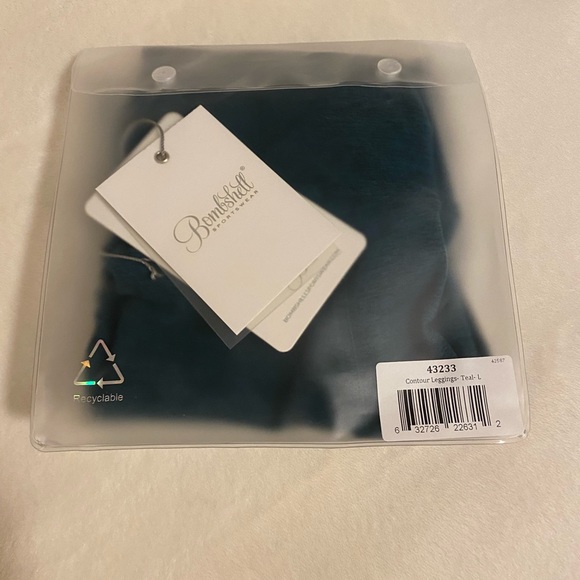 NWOT CONTOUR LEGGINGS SIZE L BOMBSHELL SPORTSWEAR - Picture 6 of 12